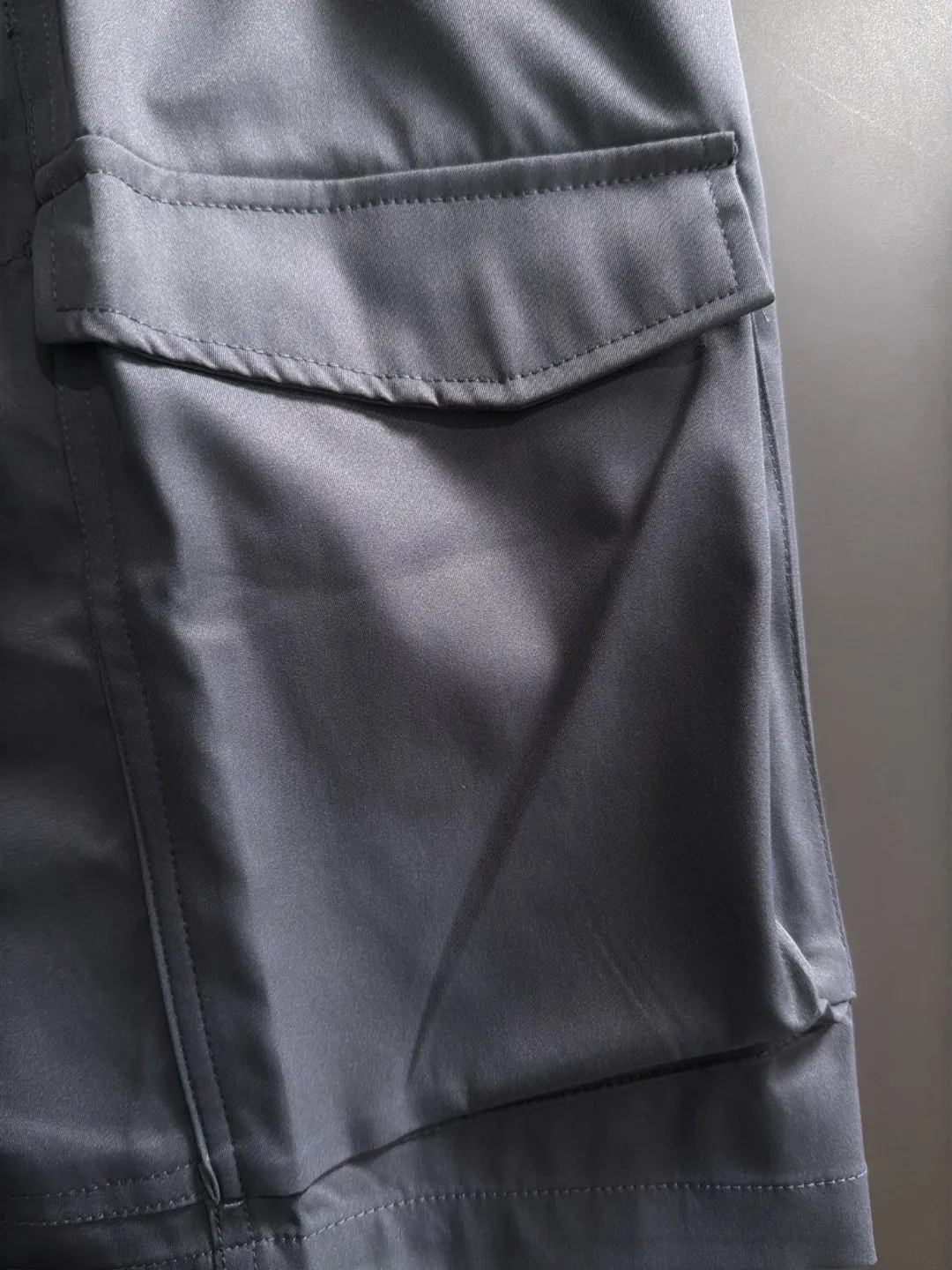 Next day shipping Premium goods LP 2036 Spring/Summer New Arrival elastic band casual shorts, counter-customized fabrics Breathable, high comfort, impeccable details, brand element design concept, reflecting high quality. It feels delicate and soft! It presents a casual cut and the upper body shape is great! Sizes:S-4XL